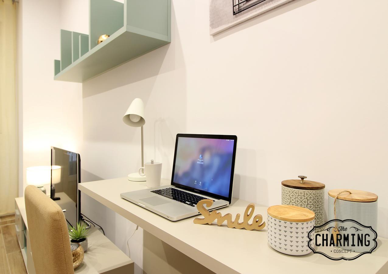 Appartamento Charming Puerta del Sol Madrid Esterno foto